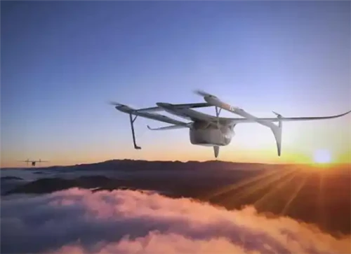 Jak daleko je odtud rušička dronů?